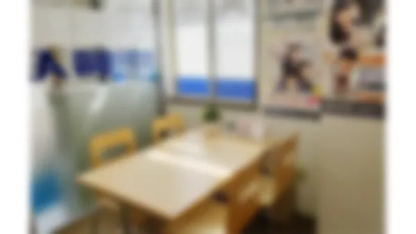 JR塚口駅前校 まずは「学習相談」にお越し下さい。
