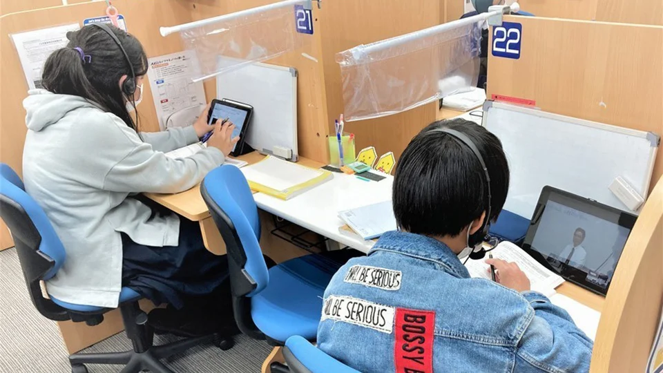 愛宕校 タブレットをつかった授業が大好評！