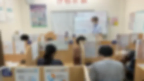 高見七条校 「解説」⇔「演習」でわかるだけでなく、「自分で解く力」も身につけます。