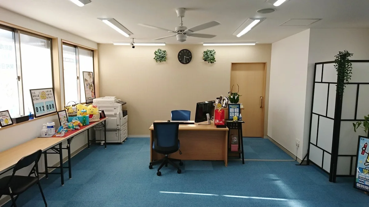 新門司校 「こんにちは」の挨拶が飛び交います