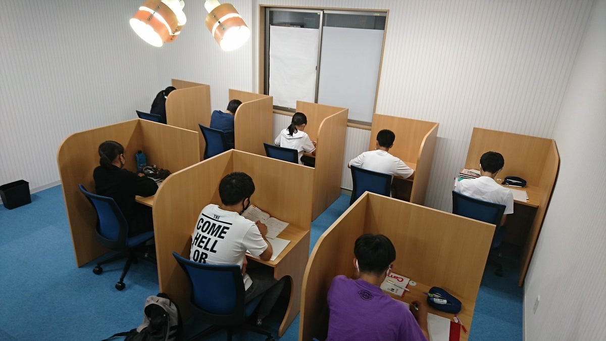 新門司校 自習専用室を設置しています