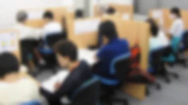 小松原校 私だけの先生だからわからない問題の質問もすぐにできる!