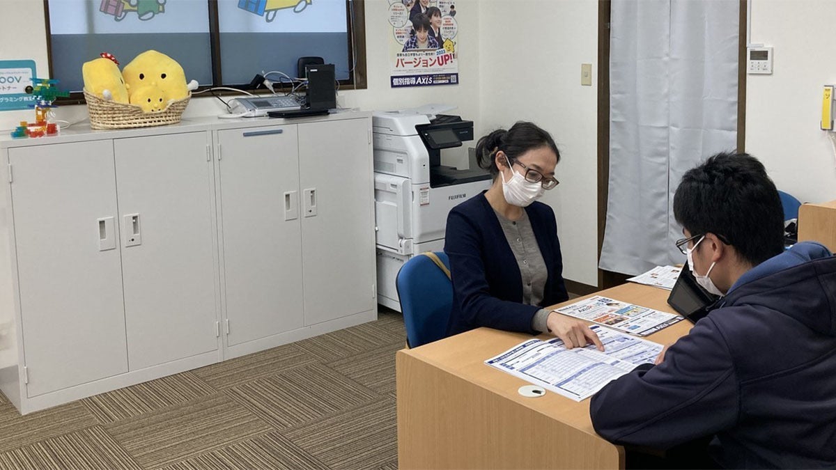 田辺校 定期的に懇談や学習相談を行います