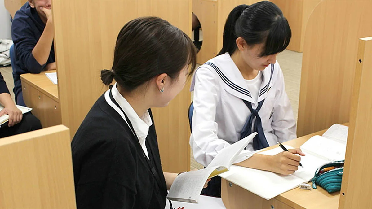 榎原校 榎原校では、快適に学習できる環境づくりを教室運営の基本にしています。