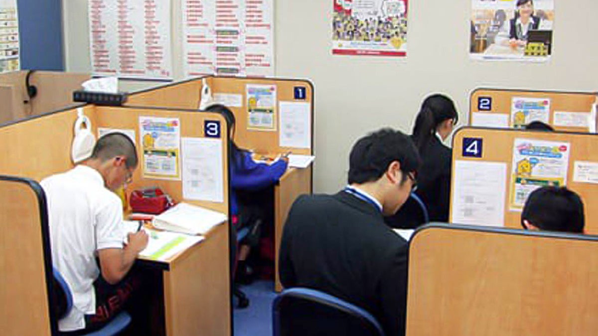 月寒中央校 真剣勝負！個別指導の授業風景