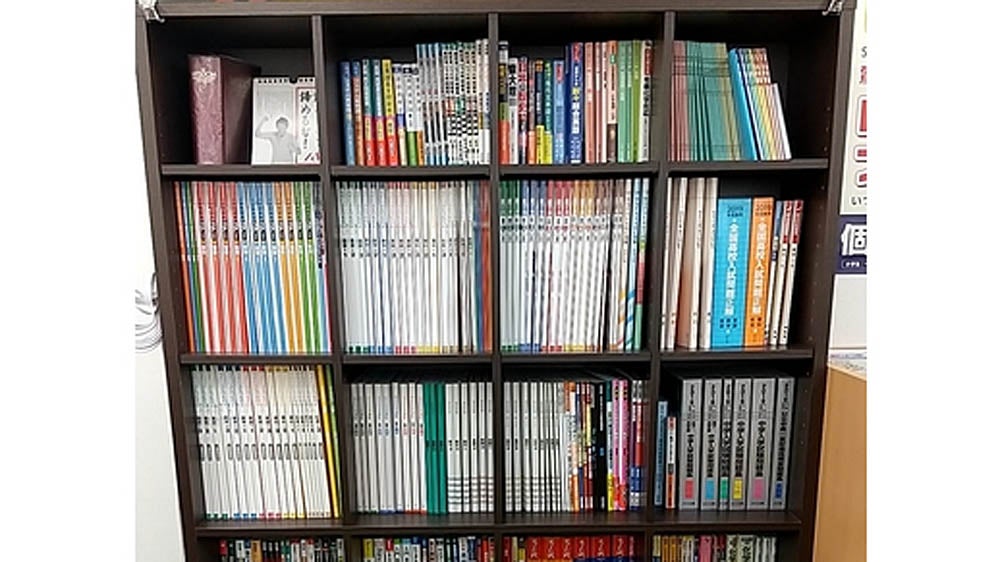 屯田校 本棚スペースです。
