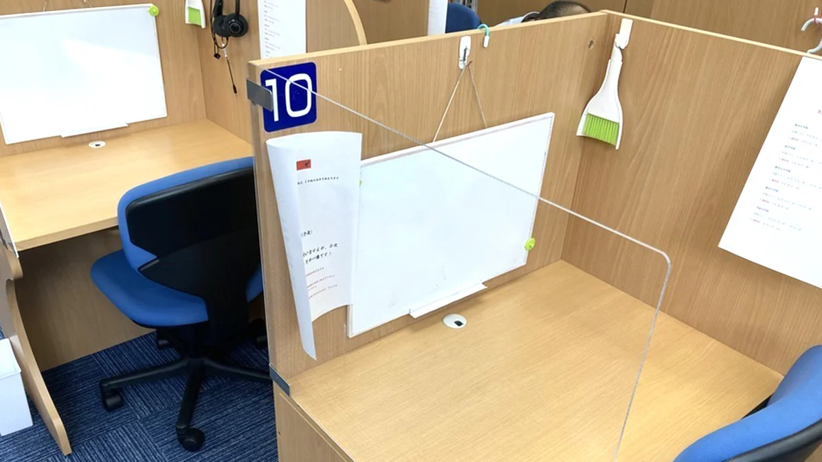 原校 原校では、安心して学習できる環境づくりを教室運営の基本にしています。