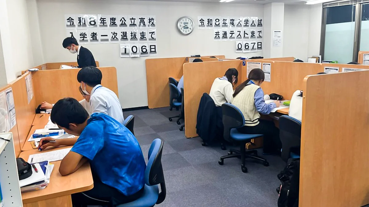 井口校 明るく熱気のある声が響く教室です。