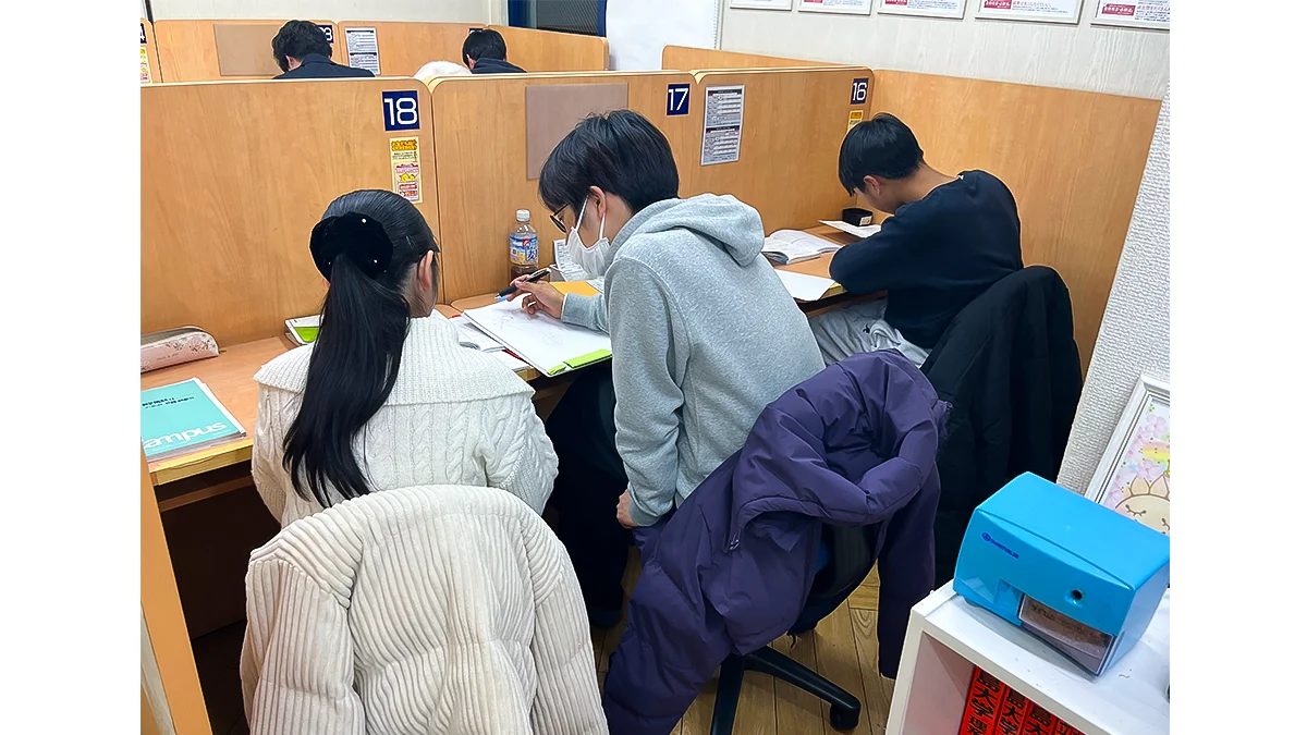 己斐校 となりの先生にどんどん質問できる！