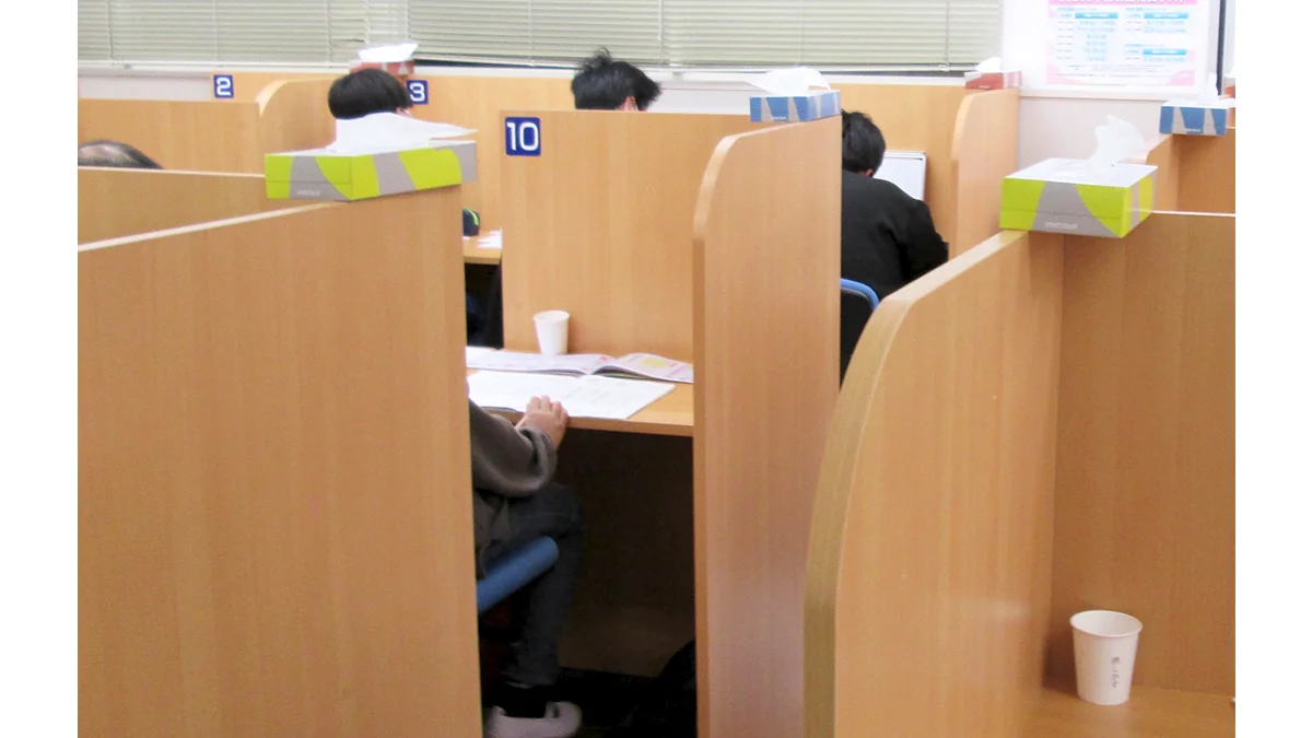 鹿沼校 「解説」⇔「演習」でわかるだけでなく、「自分で解く力」も身につけます。