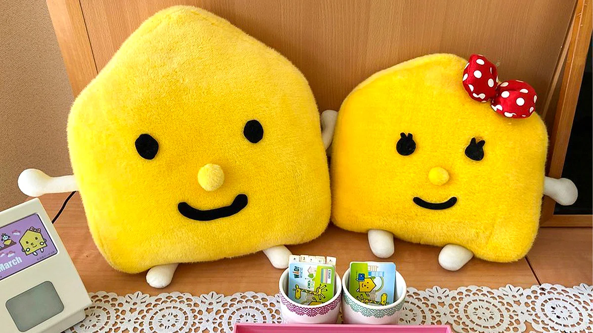 大塚校 入口ではごうかく君とえまちゃんがお出迎え。