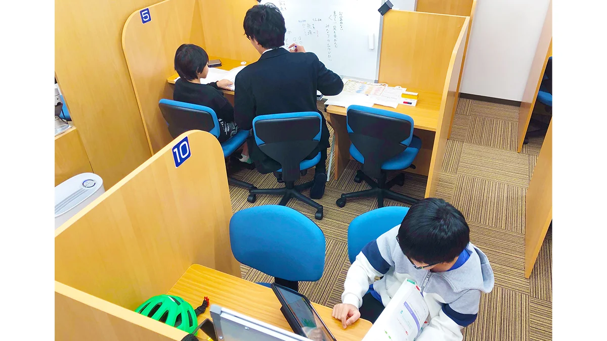 一乗寺校 個別指導でも、自主学習でも、いつでも勉強できる空間。