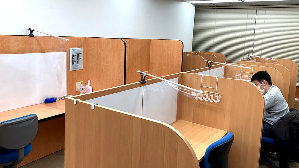 四条烏丸校 自習ブース完備！授業日以外や学校帰りでもお気軽にご使用ください！