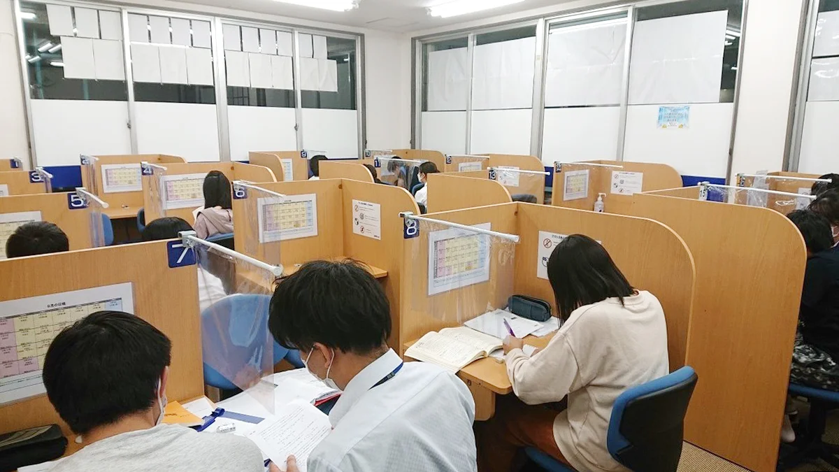 甲府池田校 学習方法のアドバイスや学習計画の立て方もサポートします!