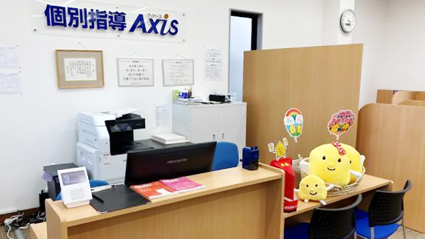 貴志川校 お出迎えからお見送りまで、お子さまの安全・安心な通塾ができるよう心がけています。
