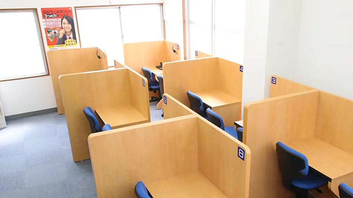 市川真間校 市川真間校では、常にお子さまが快適に学習できる環境づくりを心がけています。