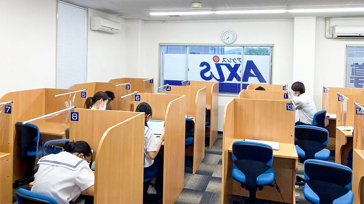 石引校 理解と実践を、その場で何度も。